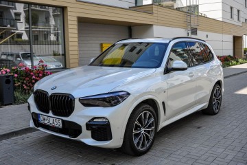 Salon PL Bezwypadkowy M-pakiet xDrive FV23%