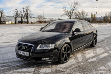 2008 r. 4,2 Quattro Automat Lift