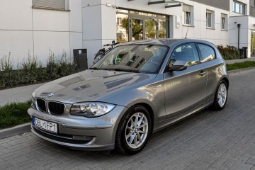 2,0D Lift Bezwypadkowy Sportsitze Navi