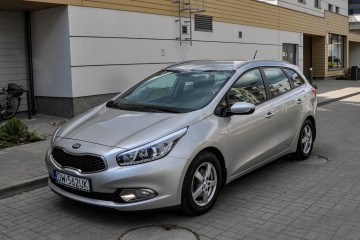 1,6 Salon PL 1 właściciel Bezwypadkowy 2013/2014 r.