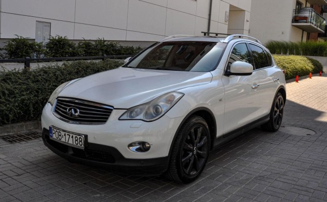 infiniti