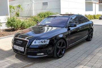 2008 r. 4,2 Quattro Automat Lift