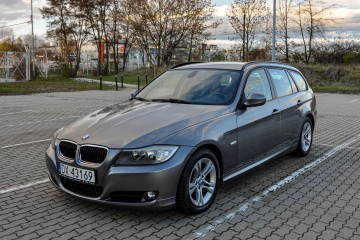 320d 163KM 2011 r. skóry